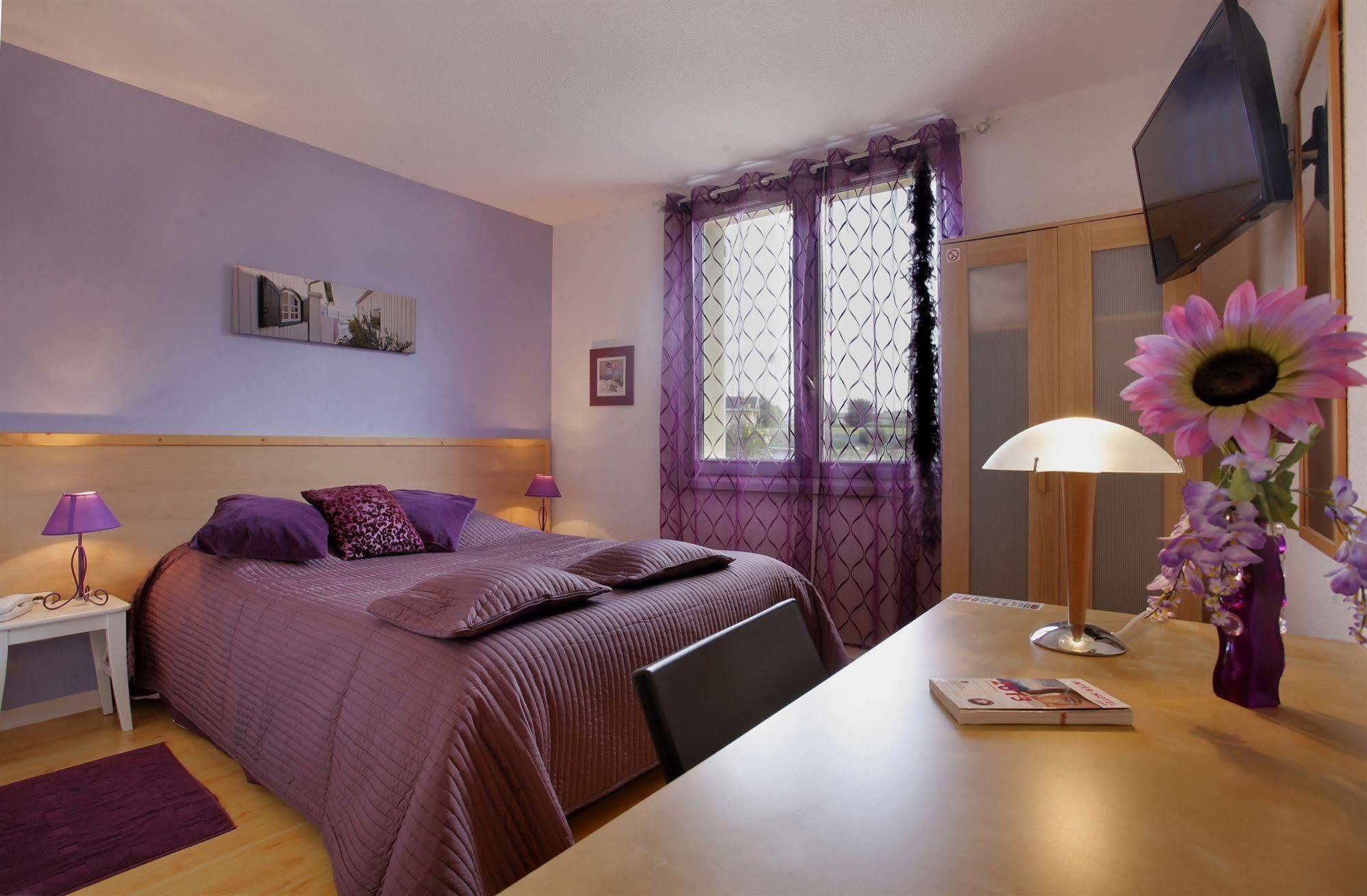 Logis Hotel Corintel Bordeaux Est Tresses Екстер'єр фото