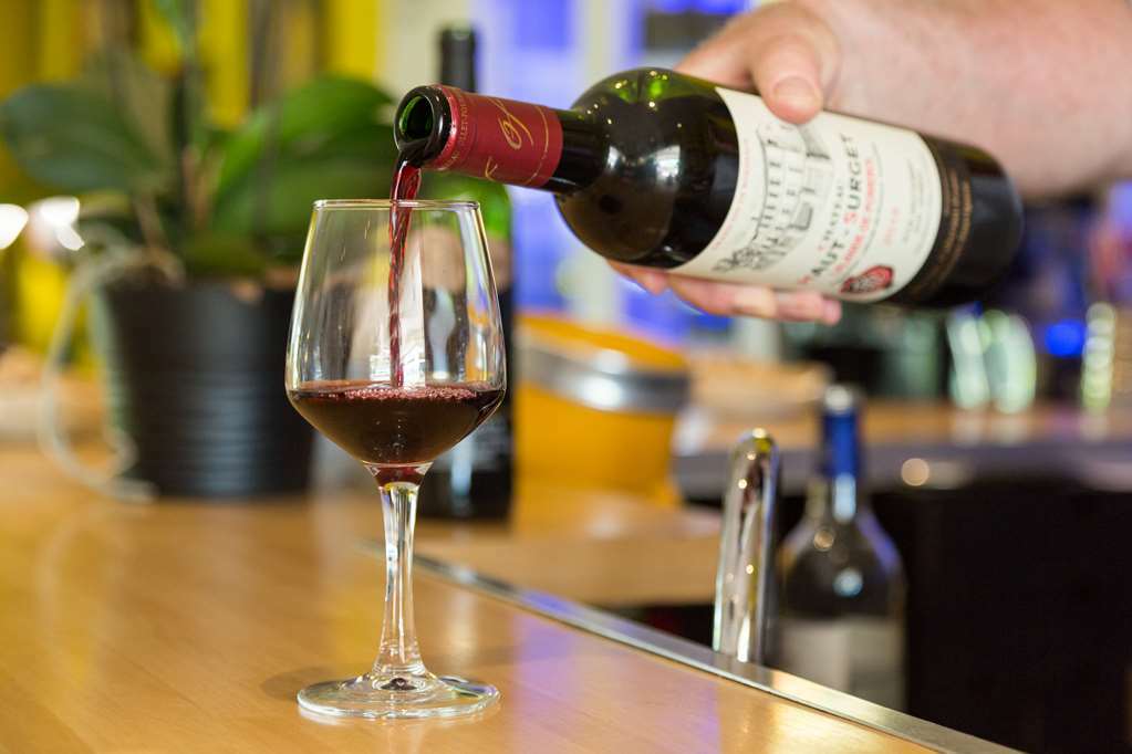Logis Hotel Corintel Bordeaux Est Tresses Інтер'єр фото